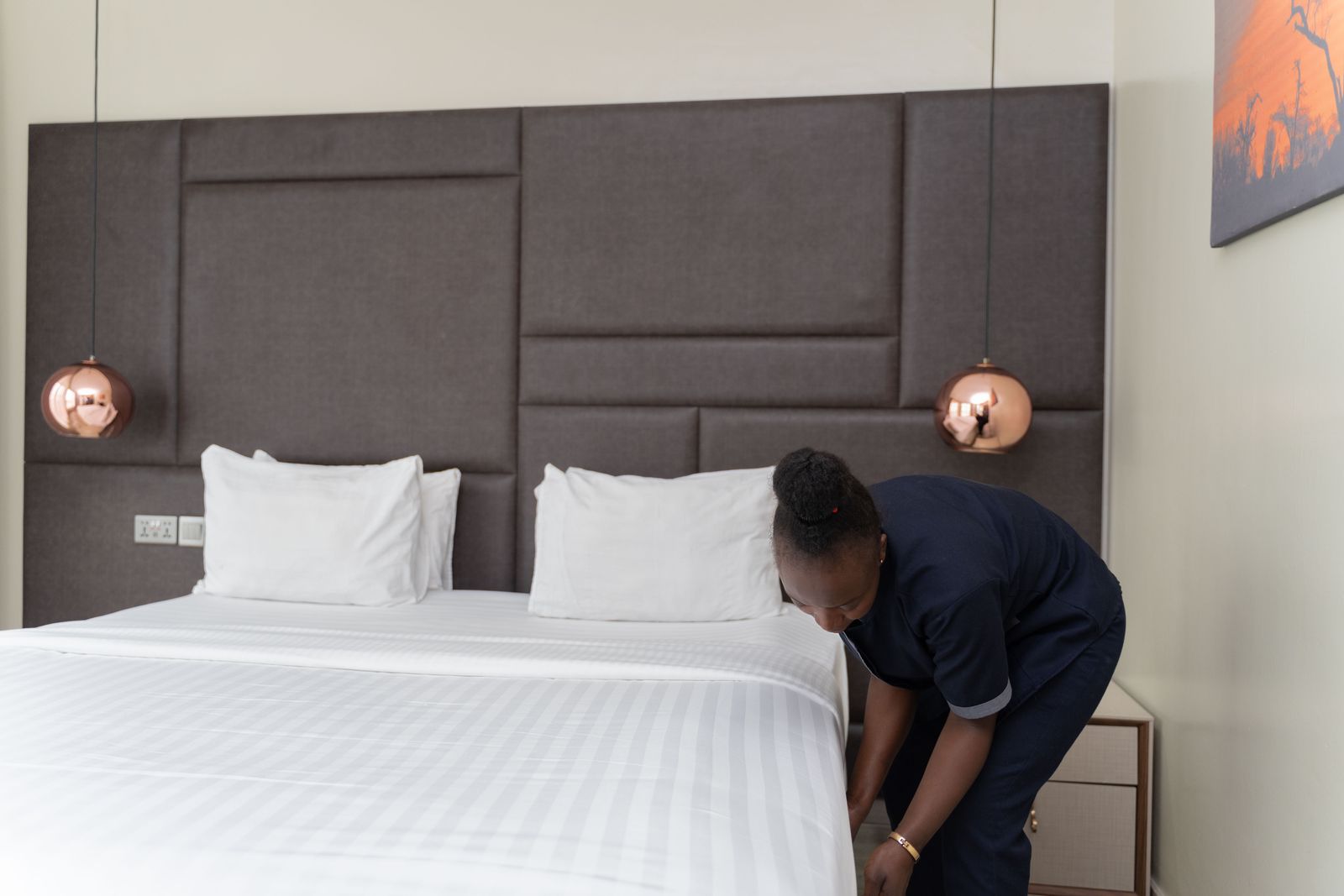 Entretien d'une chambre d'hôtel par Cyan Services